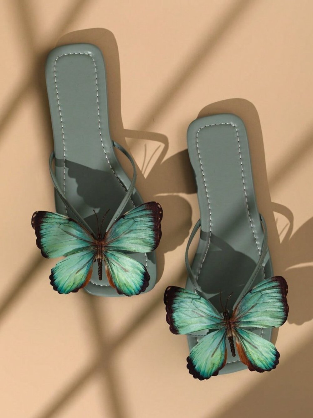 Green Bohemian Women's flip flop Flat Sandals - Picture 5 of 8